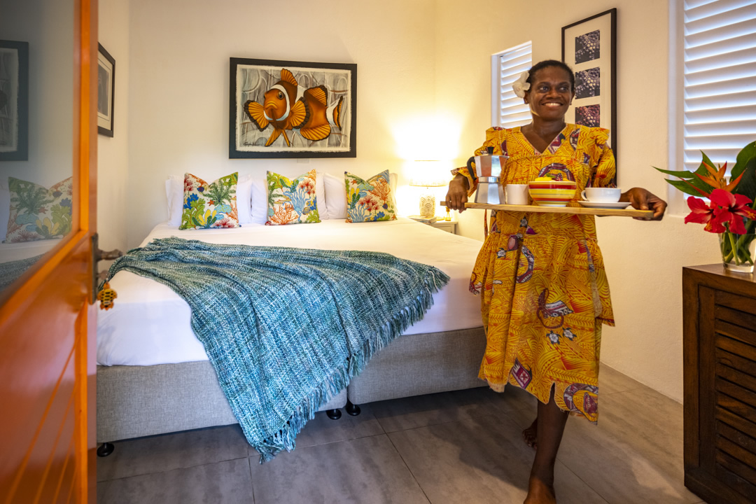 Beachfront Bed and Breakfast in Vanuatu Papaya Villa